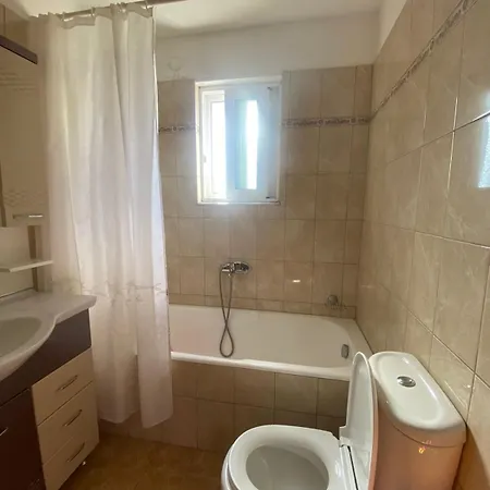 Helios Appartement *