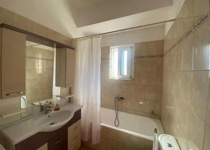 Helios דירה סרנדה